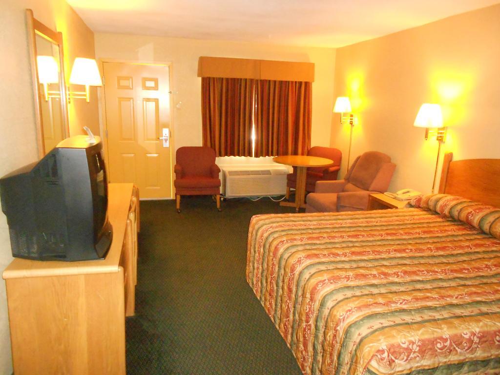 San Augustine Inn Room photo